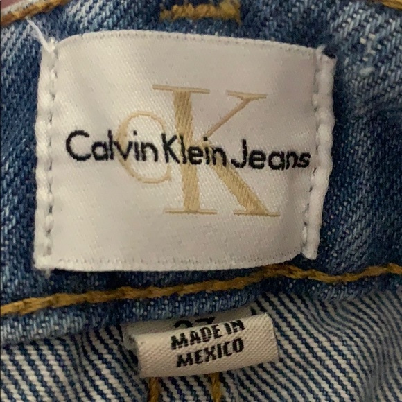 Calvin Klein skirt - Picture 3 of 4